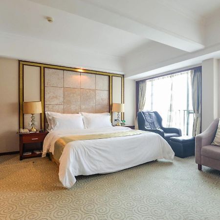 Perthden Hotel Sencsen Kültér fotó