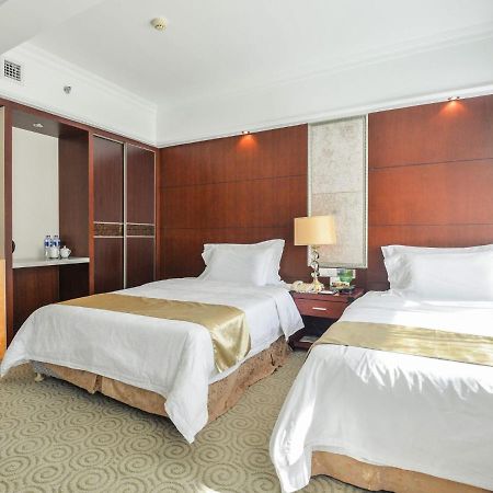 Perthden Hotel Sencsen Kültér fotó