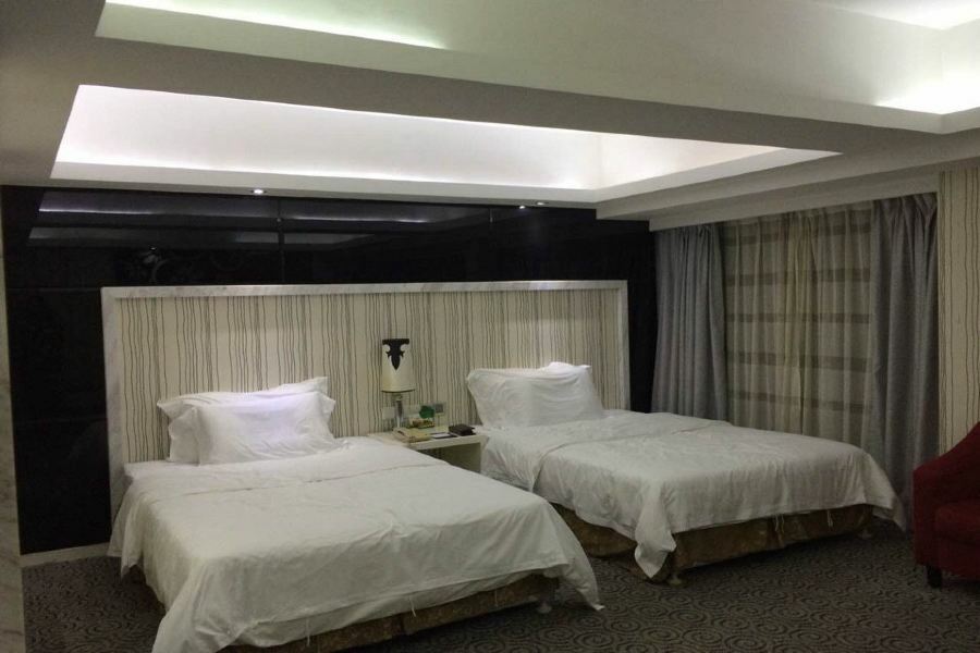 Perthden Hotel Sencsen Kültér fotó