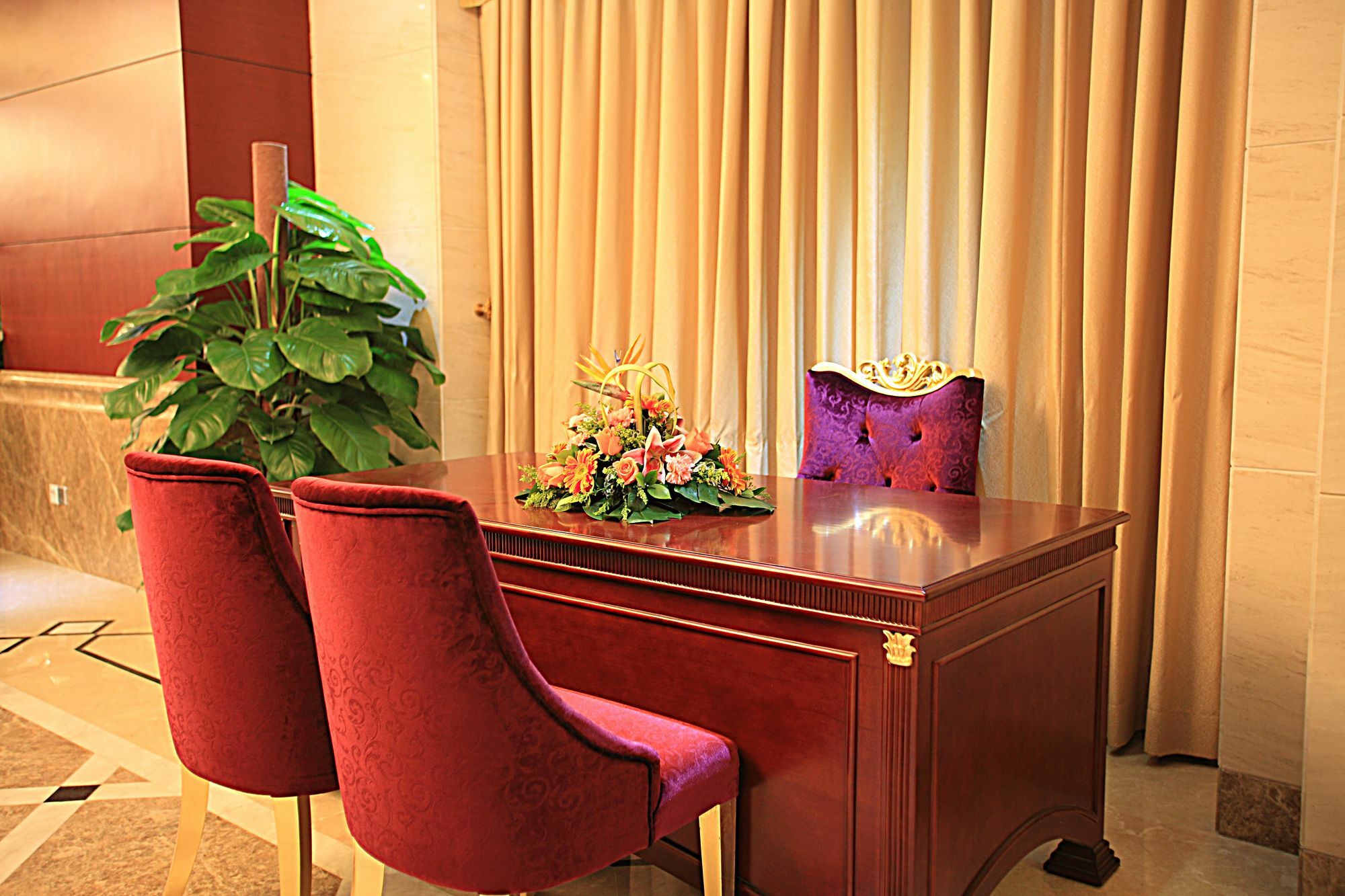 Perthden Hotel Sencsen Kültér fotó