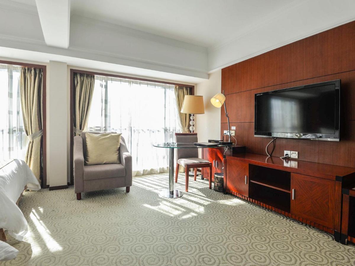 Perthden Hotel Sencsen Kültér fotó