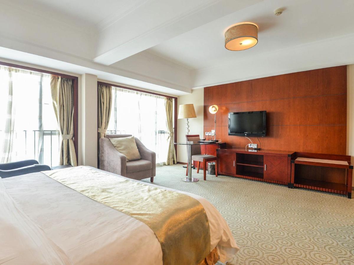 Perthden Hotel Sencsen Kültér fotó